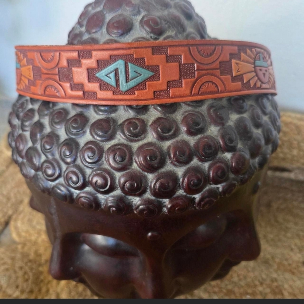 NWOT Vintage 70s Tooled Leather Zuni Sun Hand Painted Western Boho Belt 34 - Picture 5 of 11